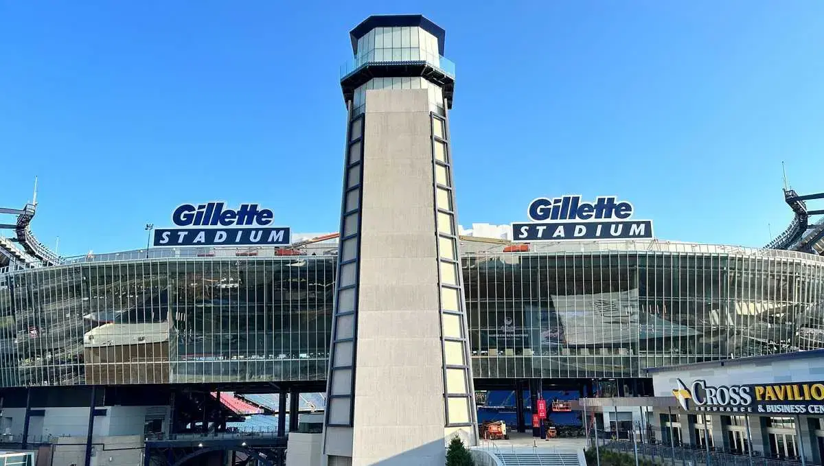 Faro del Gillette Stadium