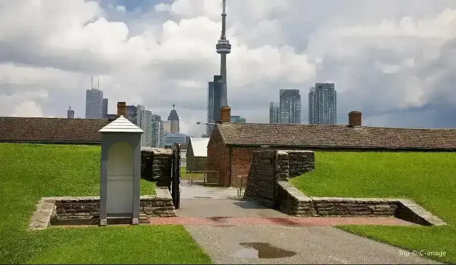 Sitio Histórico Nacional Fort York